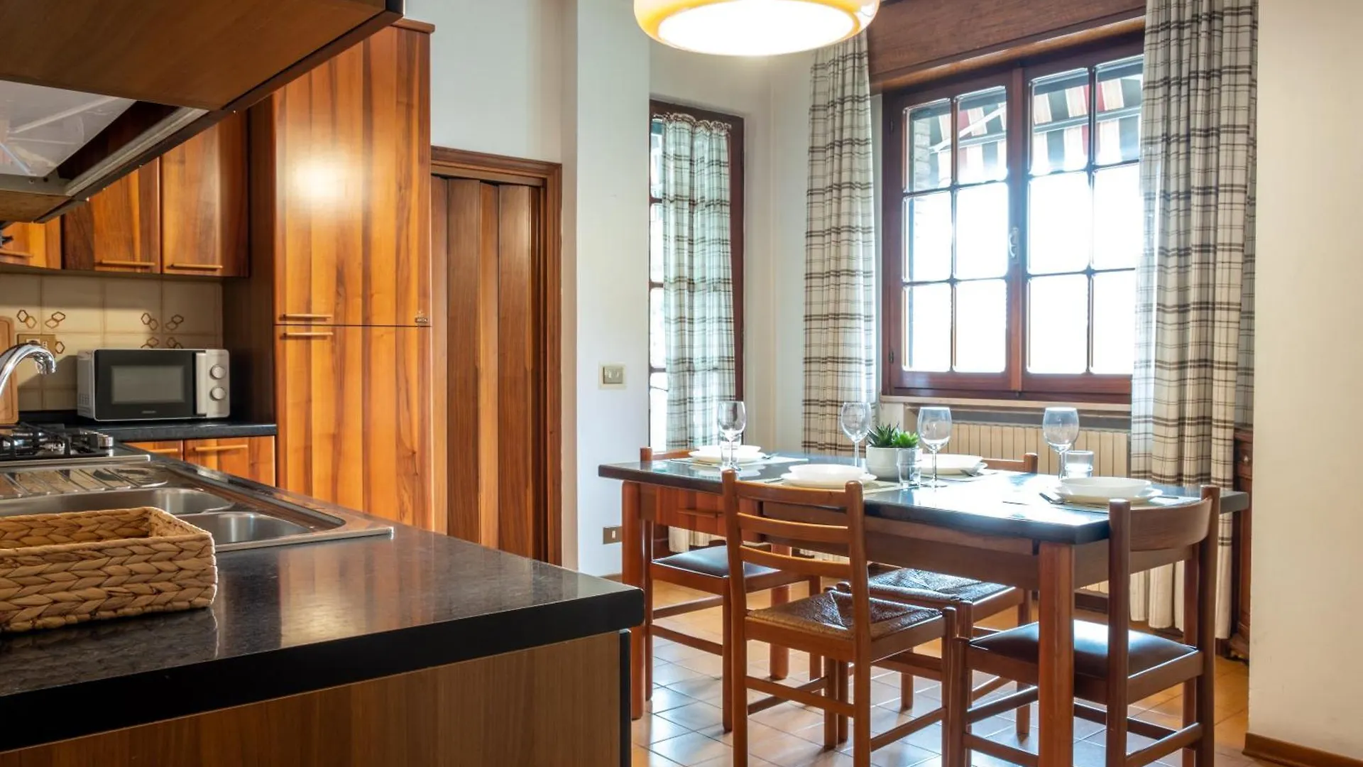 Villa Olivia Apt 200 Mq Pool, Garden And Bbq - Il Lupo Affitta San Giovanni In Marignano 0*,