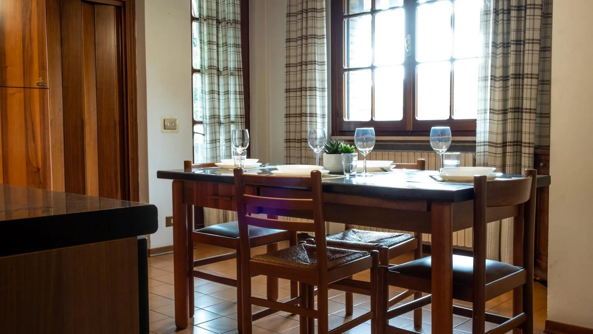 Apartment Villa Olivia Apt 200 Mq Pool, Garden And Bbq - Il Lupo Affitta San Giovanni In Marignano