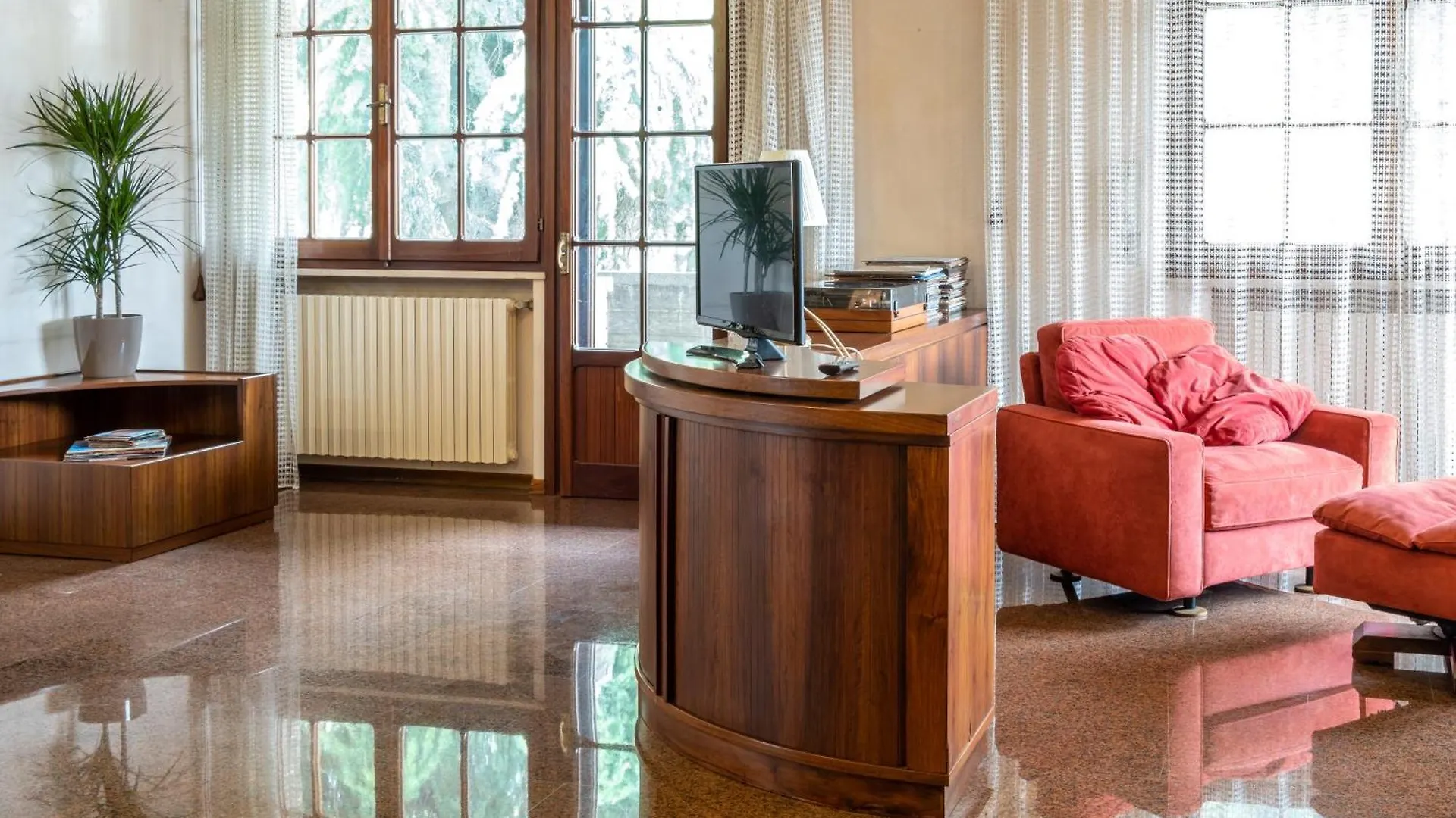 Villa Olivia Apt 200 Mq Pool, Garden And Bbq - Il Lupo Affitta San Giovanni In Marignano Apartment